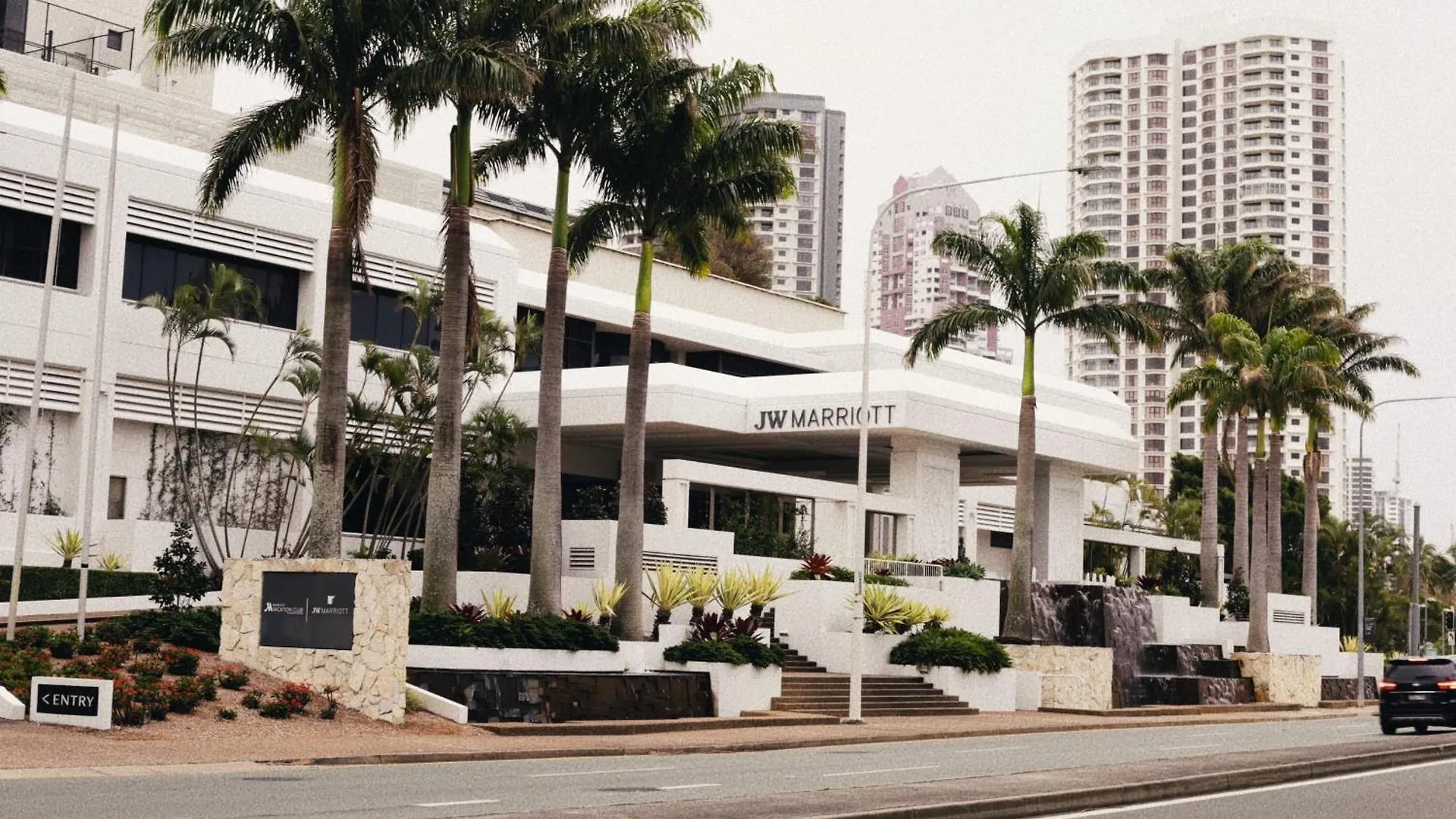 High Level Spacious Ocean View Apt At Surfers Gold Coast 0*,  Australia