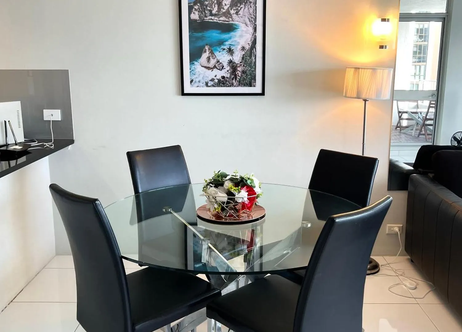 High Level Spacious Ocean View Apt At Surfers Gold Coast